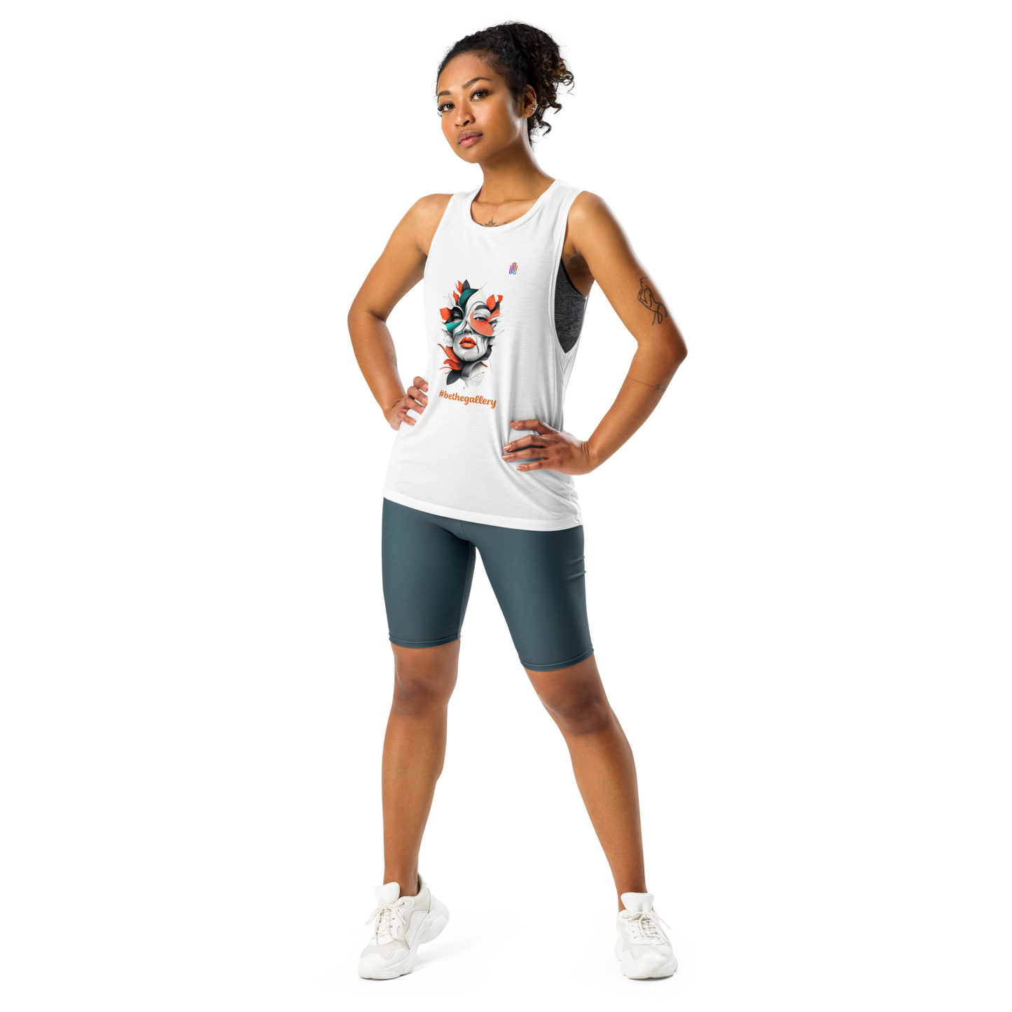 Woman's Muscle Tank Top Tucana